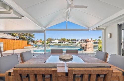 Maroochydore House | Book 4 Get 1 Free night till June 25th!