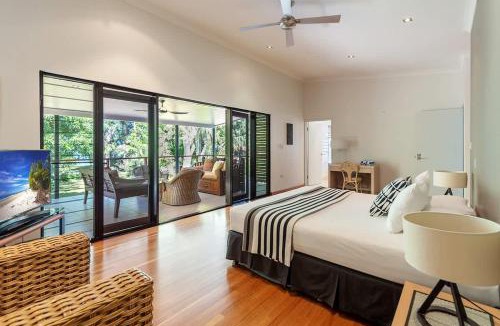 Bramston Beach House | Bramston on the Beach - A Private Poolside Oasis