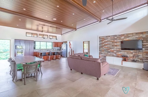 Ballena House | Breathtaking Ocean View House in the Jungle