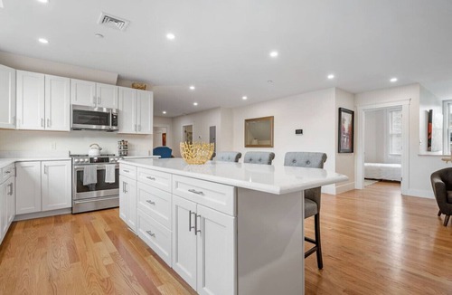 Worcester Condo | Bright and Spacious 2BR/2BATH Condo with Parking- Highly recommended by guests