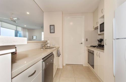 Southport Apartment | Brighton on Broadwater Shores