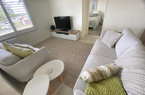 Shoalhaven Heads House | Bungalow by the River