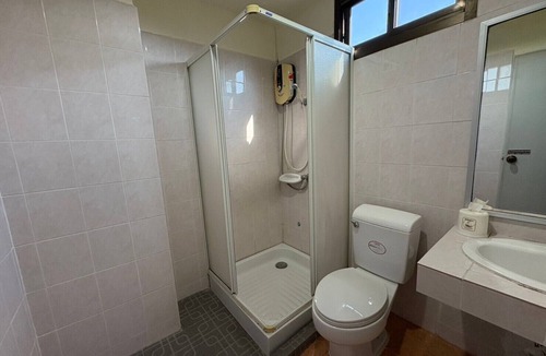 Photharam Hotel | Cabbages & Condoms Hotel Ratchaburi