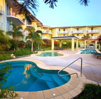 Battery Hill Apartment | Caloundra Central Apartment Hotel Official