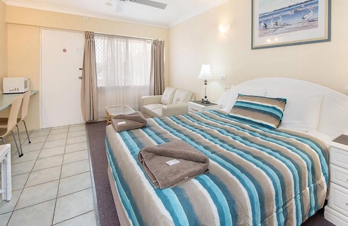 Caloundra Hotel | Caloundra City Centre Motel