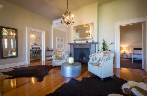 Cessnock House | Camellia Cottage