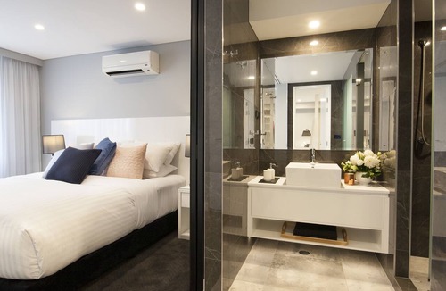 Braddon Hotel | Canberra Rex Hotel & Serviced Apartments