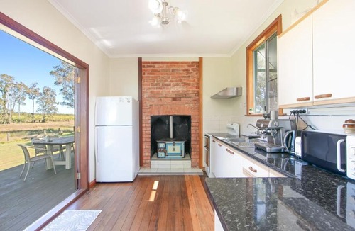 Goodwood Island House | Cane Cutters Cottage