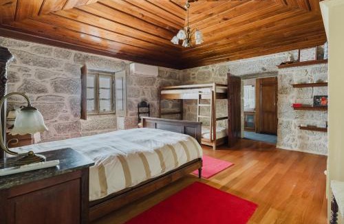 Estoraos House | Cantinho da Tilde