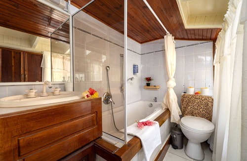 Glacis House | Carana Hilltop Villa