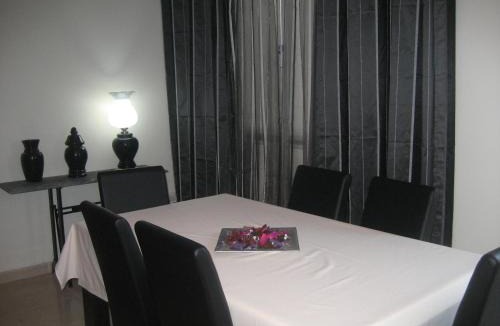 Estombar House | Casa Bela Arade