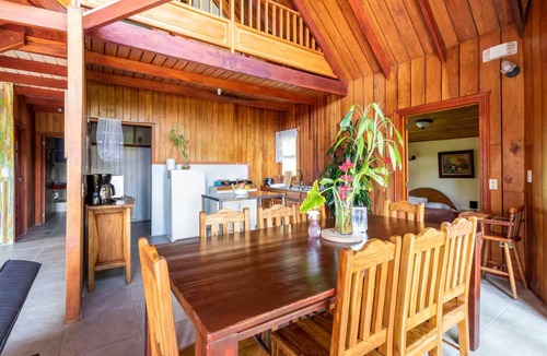 Santa Elena House | Casa Claro de Luna - Five Bedroom House.