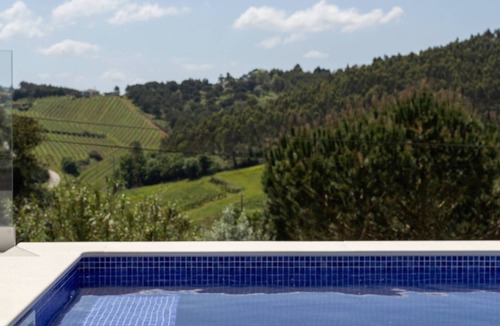 Lamas Villa | Casa da Escola - Cavalo de Tróia Villas