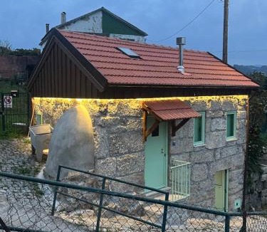 Sao Goncalo Ski Chalet | Casa da Linha