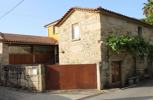 Melgaco Cottage | Casa da Telhada | Rustic | Rafting Capital | Northern Portugal