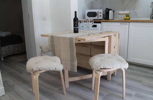 Evoramonte House | Casa das Bonecas by LovelyStay