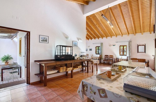 Pedra Arrancada Apartment | Casa de Campo Vale do Asno-Room 'Quarto 4' with Shared Pool, Wi-Fi and Air Conditioning