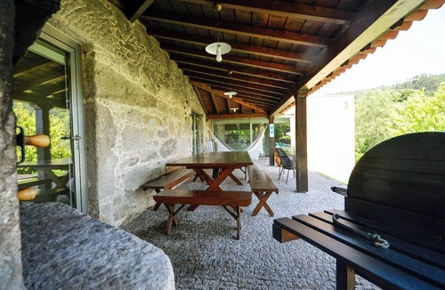 Paredes de Coura Villa | Casa de Eiro - Five Bedroom Villa, Sleeps 10