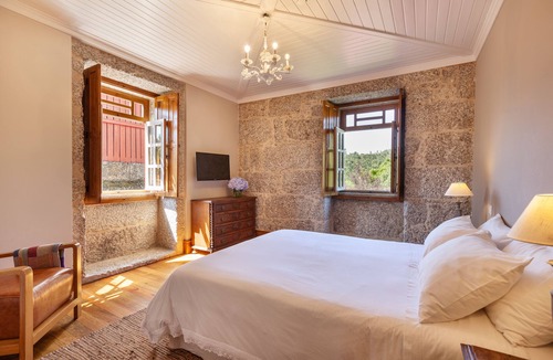 Valdosende House | Casa do Eido - sustainable living & nature experiences