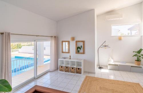 Figueira House | Casa Dos Amigos
