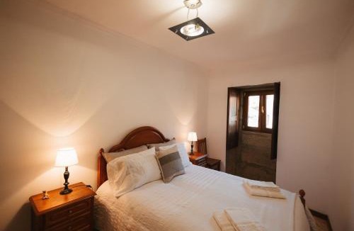 Parada de Ester House | Casa dos Costas
