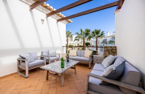 Budens House | Casa Ensolarada