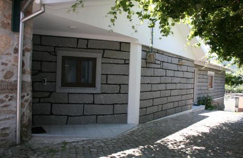 Vale de Cambra House | Casa Lagar