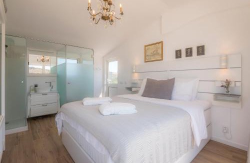 Valverde Bed & Breakfast | Casa Luisandra Boutique Hotel B&B
