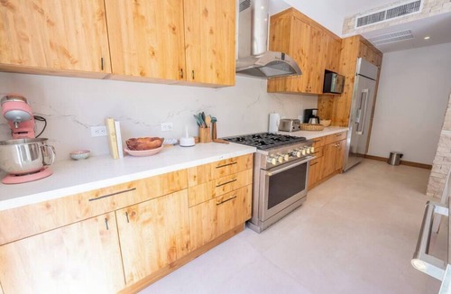 Playa Guiones House | Casa Marea | Luxury Front Row Villa Walk to the Beach