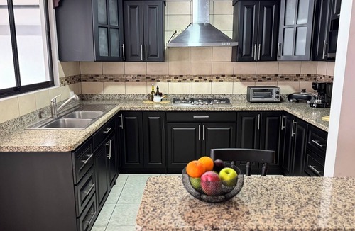 San Ramon House | Casa Marta Spacious home for families & groups