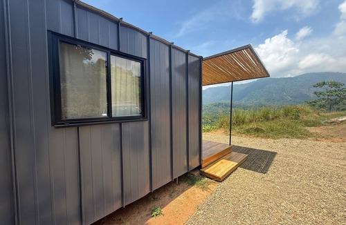 Canton Perez Zeledon Apartment | Casa Morpho, Modern Studio with Unique Waterfall Views