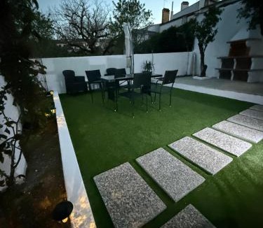 Sardoal House | Casa Santos