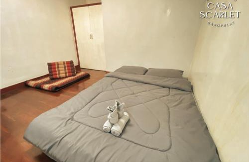 Bang Phlat House | Casa Scarlet