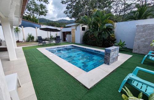Tarcoles House | Casa Tribu