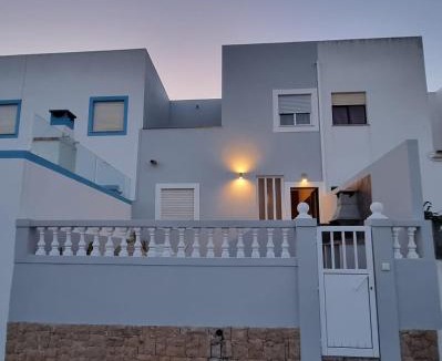 Salema House | Casa Yucca