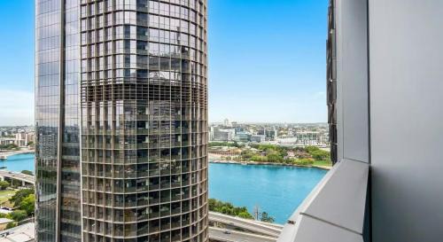 Brisbane Central Business District Apartment | Casino Star CBD - WaterView - Resort Access - Baby - Cinema and Outdoor