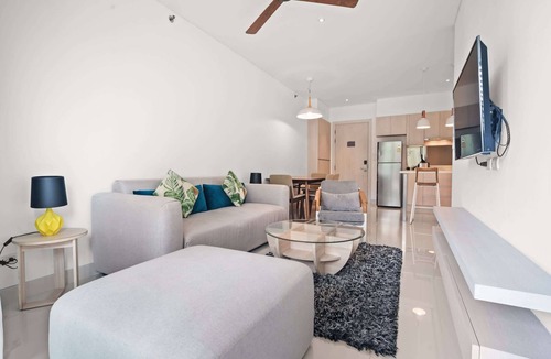 Bang Tao Condo | Cassia Residences 2, Two-Bedroom D Premium Lake