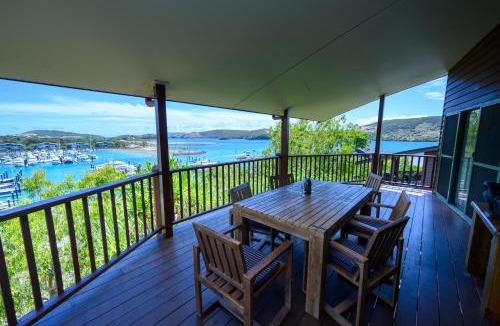 Hamilton Island Apartment | Casuarina Cove Apartments