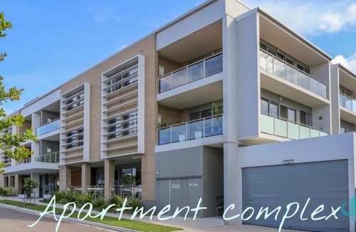 Caves Beach Apartment | Caves Beach Retreat - close to beach and shops