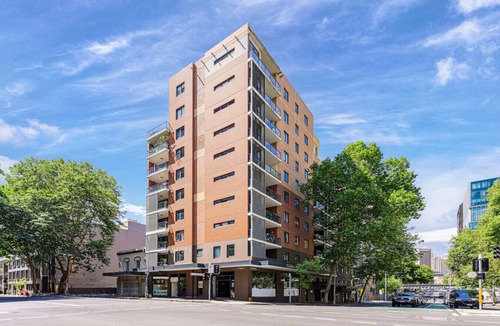 Ultimo Apartment | CBD 3br apt for 8 guests near Train & Shopping