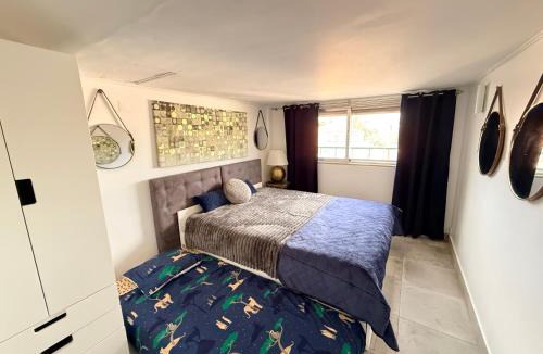 Principe Real Apartment | Central Lisbon Duplex