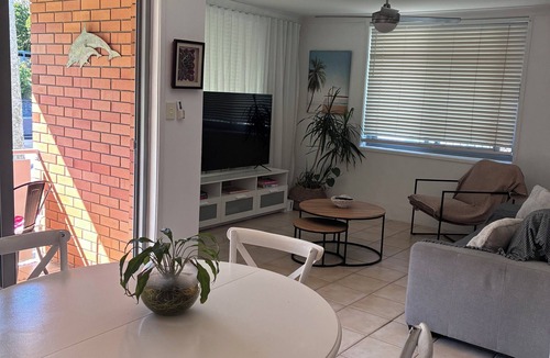 Miami Apartment | Centrally Located Coastal Getaway – Walk to Beaches, Cafes & More
