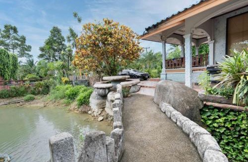 Chumphon House | Chaikao Mountain View Retreat - Family pool villa