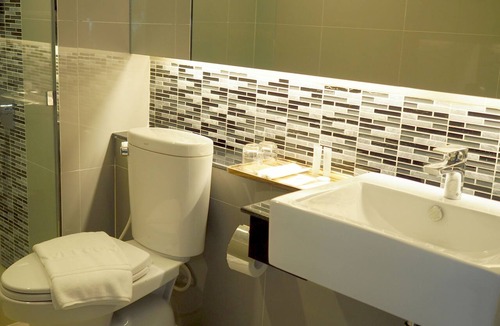 Sing Buri Hotel | Chaisaeng Villa Hotel