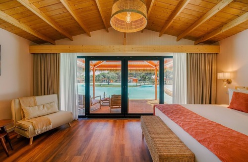 Ponte de Sor Hotel | Chalet do Lago