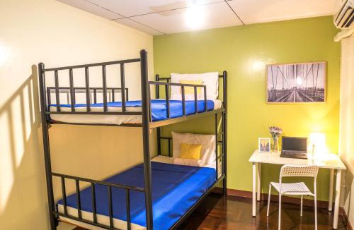 Phra Khanong Hostel | Chan Cha La 99 Hostel