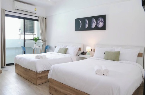 Khanna Yao Hotel | Chana Bangkok Hotel