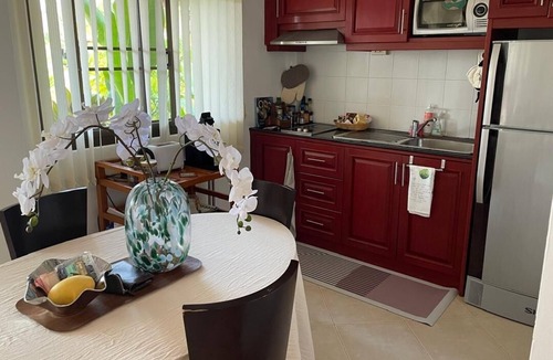 Rayong Villa | Charming 2-bedroom villa in lovely Tambon Klaeng with WiFi, AC. Near the beach.