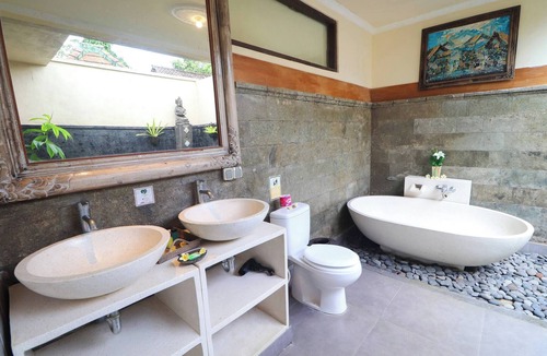 Melayang Villa | Charming Garden Suite Villa Pool Access