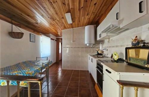 Vila Nova de Foz Coa House | Charming House in Vila Nova de Foz Côa with Private Entrance